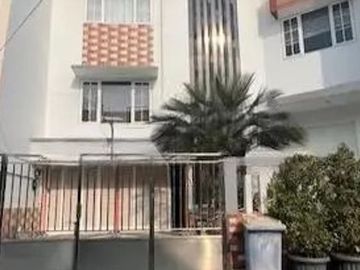 DIJUAL RUMAH MEWAH KELAPA GADING VILA PERMATA HARGA MIRING