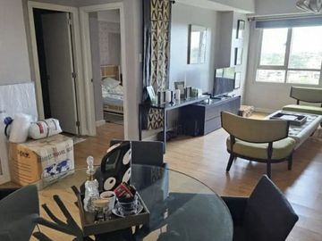 For Sale: 1 Bedroom Unit in The Grove by Rockwell at Pasig City