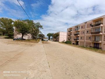 Vendo excelente Depto. 3D-1B en Miraflores Alto, Viña