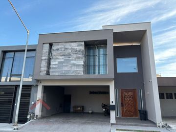 Venta de Casa en Riviera del Contry Guadalupe, N. L.