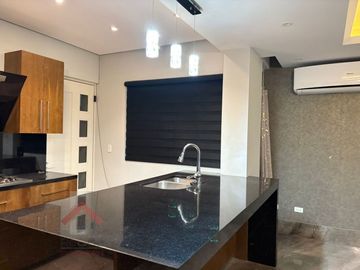 Venta de Casa en Riviera del Contry Guadalupe, N. L.