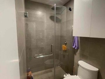 VENDO DEPARTAMENTO PROLONGACIÓN PRIMERO DE Mayo