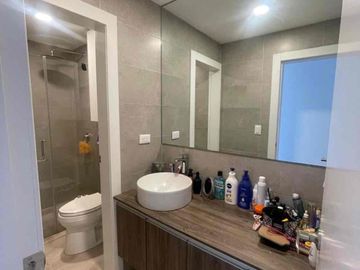 VENDO DEPARTAMENTO PROLONGACIÓN PRIMERO DE Mayo