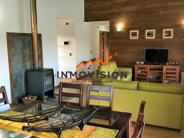 Inmovision Gestión Inmobiliaria VENDE Hermosa Casa en Parcela