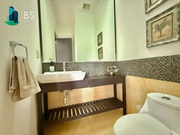 Penthouse Amueblado en Venta