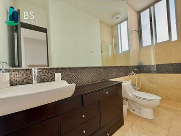 Penthouse Amueblado en Venta