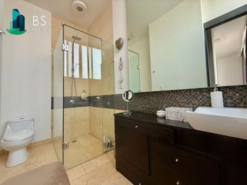 Penthouse Amueblado en Venta