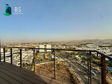 Penthouse Amueblado en Venta