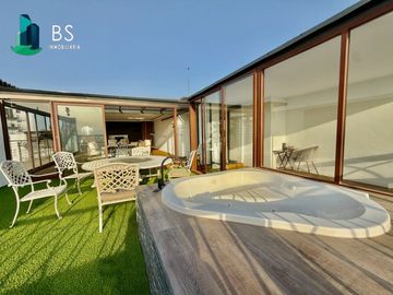 Penthouse Amueblado en Venta