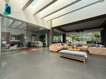 Penthouse Amueblado en Venta