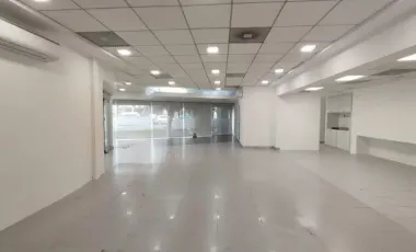 Local en renta sobre Gustavo Baz, Tlalnepantla