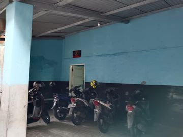 Lapang Badminton di Gg.Rukun II Jalan Leuwipanjang, Kota Bandung