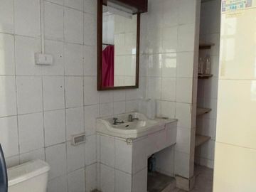 CASA COMERCIAL 971 M2 LIQUIDA BANCO EN AV EINSTEIN RECOLETA