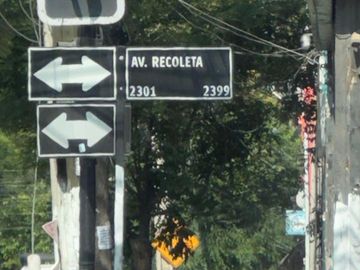 CASA COMERCIAL 971 M2 LIQUIDA BANCO EN AV EINSTEIN RECOLETA