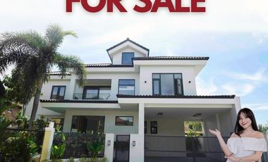For Sale: 4 Bedroom 4BR House and Lot in Portofino Heights, Las Piñas City