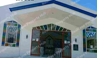 FOR SALE: Duplex House in Bay Breeze Executive Village, Hagonoy, Taguig City - ₱40M