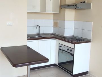 Se vende a precio de remate departamento 2 dormitorios 1 baño y bodega en Independencia, Nueva Inglaterra 1144