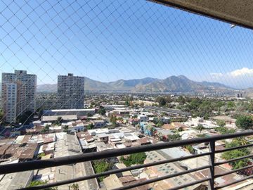 Se vende a precio de remate departamento 2 dormitorios 1 baño y bodega en Independencia, Nueva Inglaterra 1144