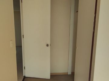 Se vende a precio de remate departamento 2 dormitorios 1 baño y bodega en Independencia, Nueva Inglaterra 1144