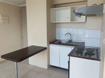 Se vende a precio de remate departamento 2 dormitorios 1 baño y bodega en Independencia, Nueva Inglaterra 1144