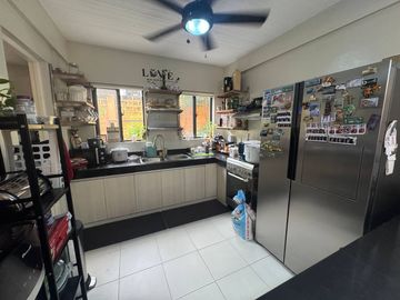 FOR SALE: 3-Bedroom Single-Family House in Ponticelli Hills, Bacoor City, Cavite