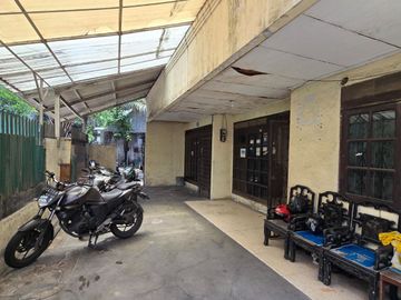 Rumah Tua -2 Unit/Ex Kost 