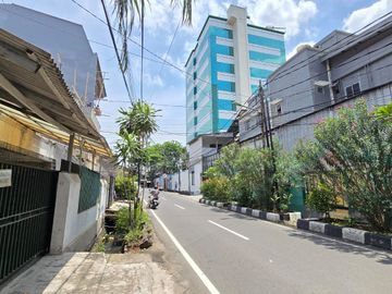 Rumah Tua -2 Unit/Ex Kost 