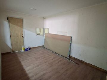 Propiedad Comercial – Industrial , 1500 m2 , tres galpones , oficinas zona industrial de Macul