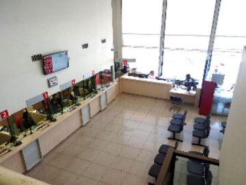 OFICINA /LOCAL COMERCIAL LIQUIDA BANCO EN CENTRO DE SAN ANTONIO