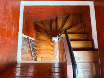 Se alquila amplio duplex en san borja