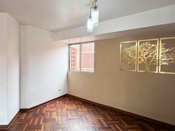 Se alquila amplio duplex en san borja