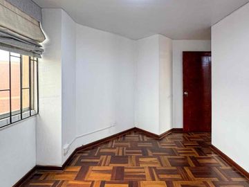 Se alquila amplio duplex en san borja