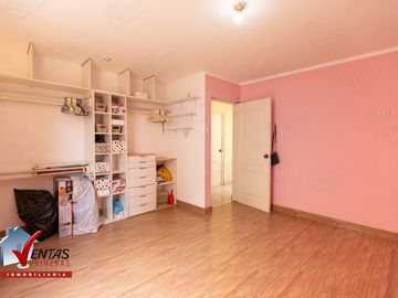 VENTA CASA EN LA PORTADA DEL SOL PRIMERA ETAPA, LA MOLINA