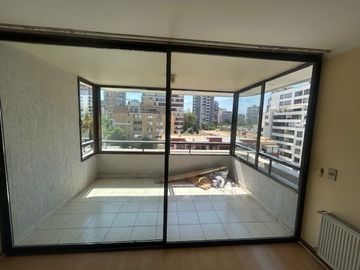 Departamento 3 dormitorios 2 baños Estac y Bod Colón 3663. Las Condes