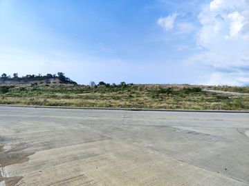 1.9M- FOR SALE RESIDENTIAL LOT w/ 120 SQM (INNER), LOCATED IN MATABUNGHAY LIAN BATANGAS