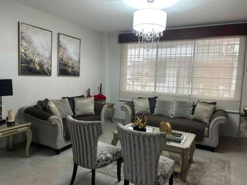 VENDO LINDA CASA UBICADA EN CONDOMINIO PRIVADO