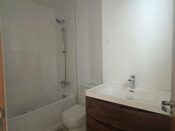 Venta Casa Mediterránea 3 dorm. en Condominio Villa Alemania