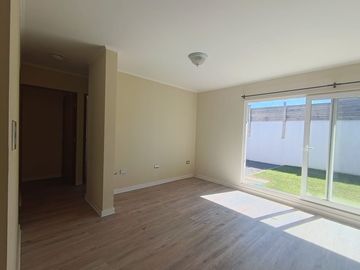 Venta Casa Mediterránea 3 dorm. en Condominio Villa Alemania