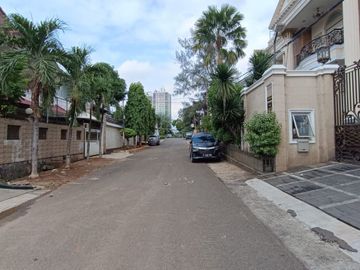 A01 Jual BU Rumah Besar Jalan Lega Murah di Tomang Slipi Tanjung Duren