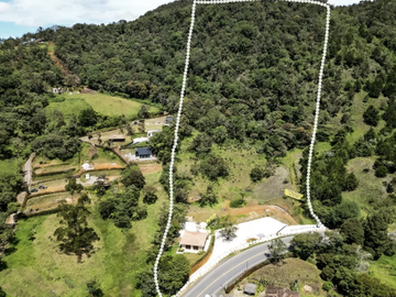 LOTE - MALL A BORDO DE VÍA LAS PALMAS