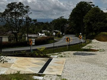 LOTE - MALL A BORDO DE VÍA LAS PALMAS