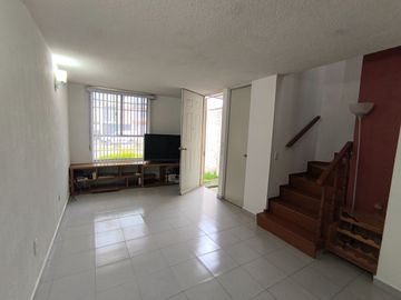 BONITA CASA EN VENTA TIPO DUPLEX EN CUATITLAN