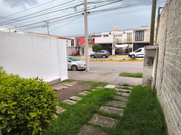 BONITA CASA EN VENTA TIPO DUPLEX EN CUATITLAN