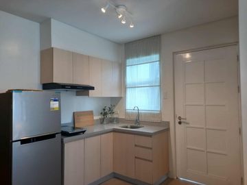 House & Lot For Sale in Eleve Homes Tagaytay City-MC