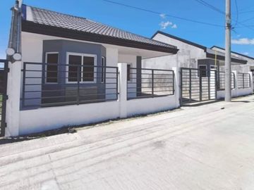 FOR SALE! 2.8M Bungalow House and Lot in Brgy Dos Hermanas Bacolod City-AP