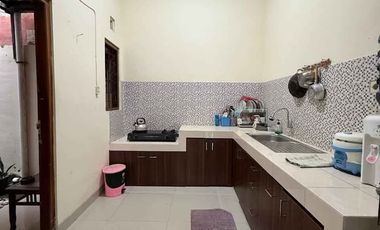 RUMAH CANTIK 2 LANTAI FULL FURNISHED DALAM KOTA UMBULHARJO