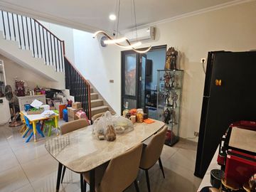 Super Murah Rumah Cantik Full Furnish Cluster Carson Summarecon