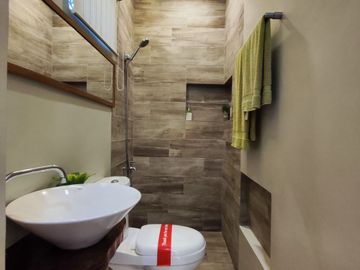 For Sale! 3BR Townhouse in Lancaster Imus Cavite -AJCS