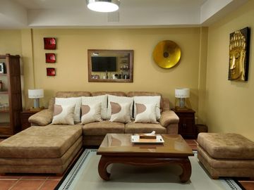 Hot Investment Opportunity – 5-Storey Townhouse with 5 Luxury Apartments | Pratumnak Hill, Pattaya