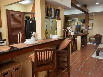 Hot Investment Opportunity – 5-Storey Townhouse with 5 Luxury Apartments | Pratumnak Hill, Pattaya